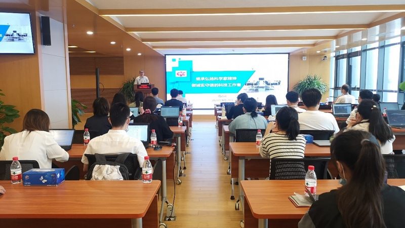 编程猫与核桃编程：揭秘两者差异，助力编程学习选择