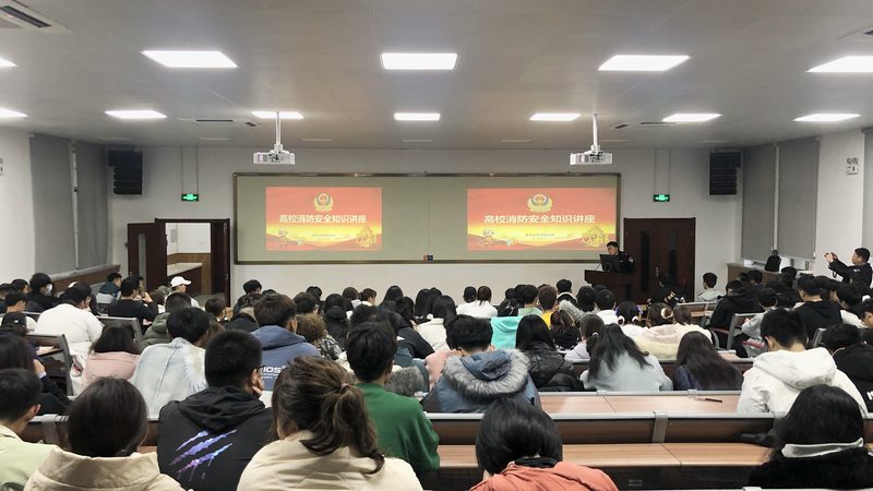 成都叉车证复审流程详解：关键步骤与注意事项